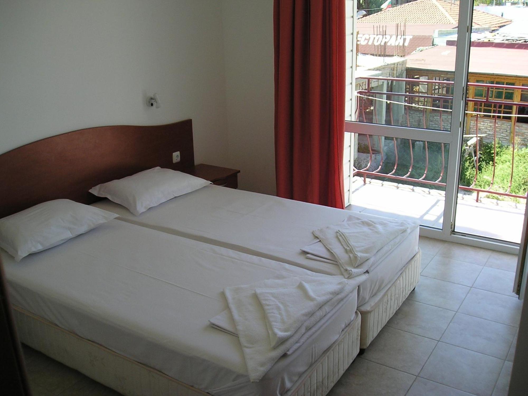 Hotel Morski Dar Kranevo Exterior photo